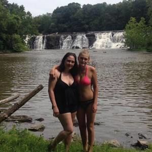 Meet your Posher, Ariel